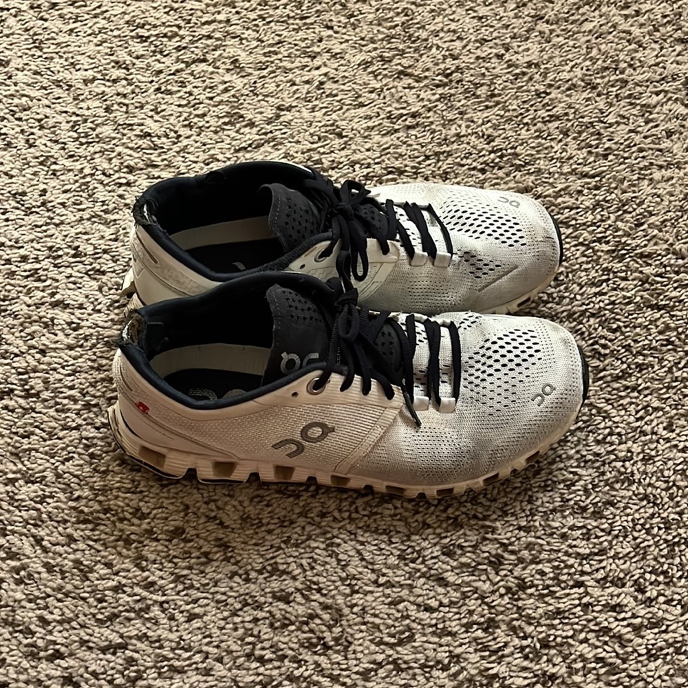 OnCloud shoes